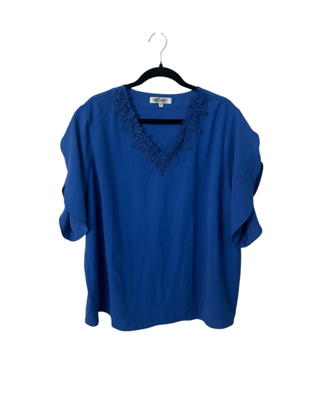 WD.NY Women’s Short Sleeve Cobalt Blue V-Neck with Floral Trim Blouse Sz 2X GUC